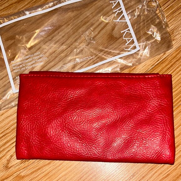 New Mary Kay Metro Chic Collection Clutch Burgundy Vegan Pebbled Leather - Picture 2 of 6